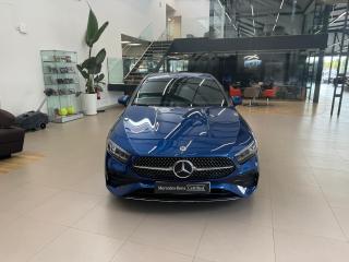 MERCEDES-BENZ A 200 d Compacto