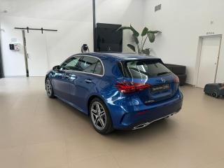 MERCEDES-BENZ A 200 d Compacto